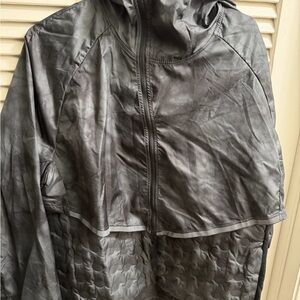 Nike Men's Black Windbreaker Jacket